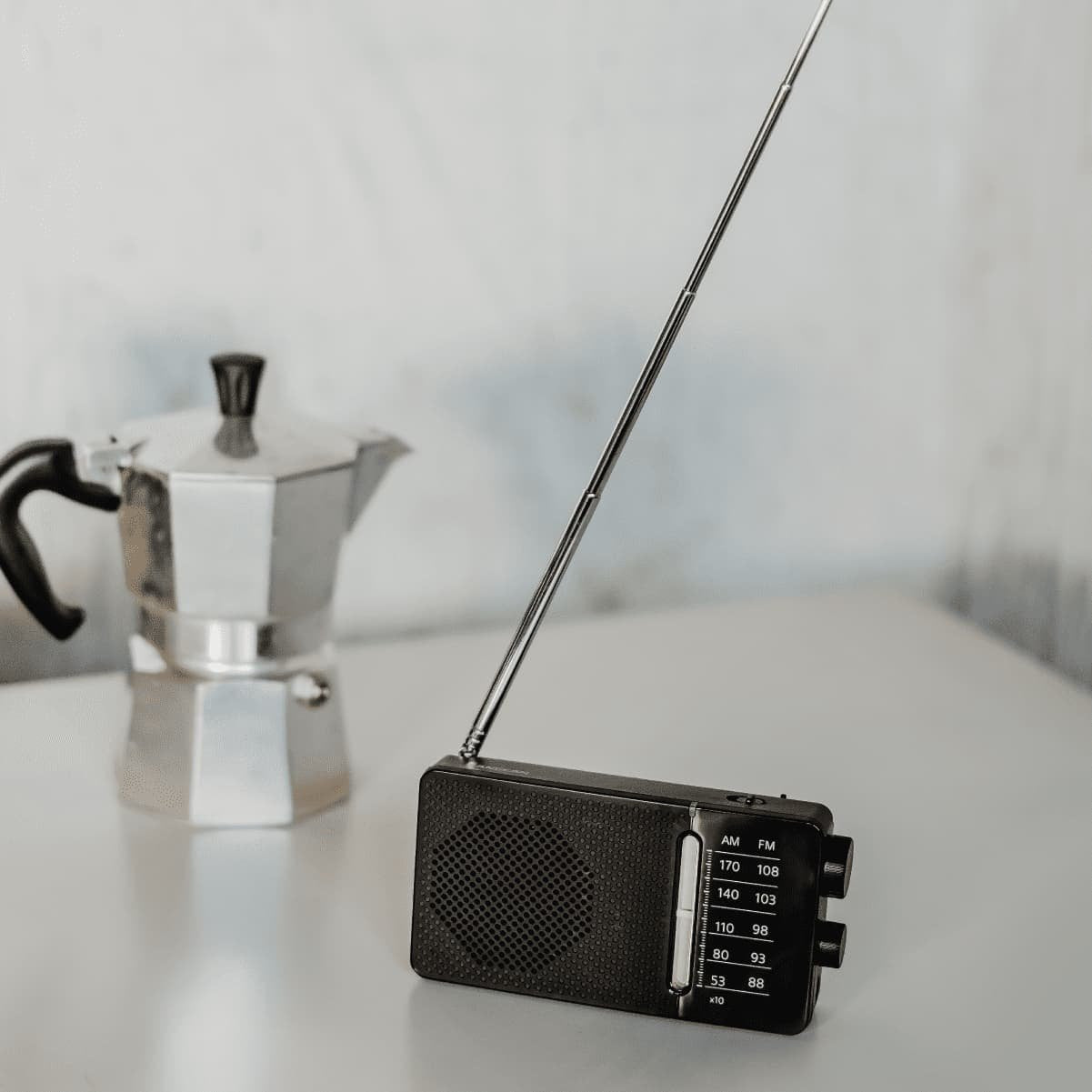 Sangean Sr-36 Negro Radio Fm/Am Altavoz Integrado Antena Telescópica Salida Auriculares