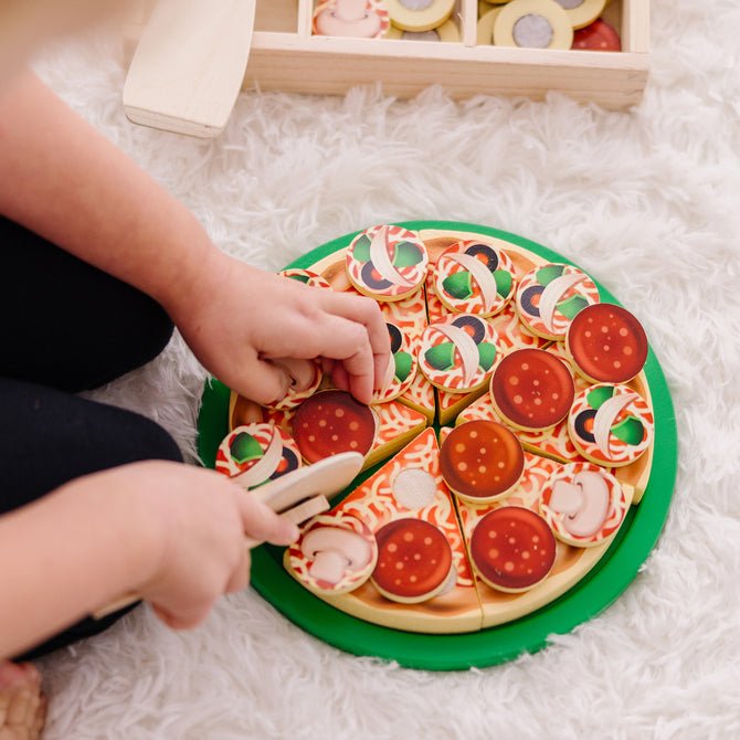 EAN 0681147005143 - Melissa & Doug Wooden Pizza Party imagen 6