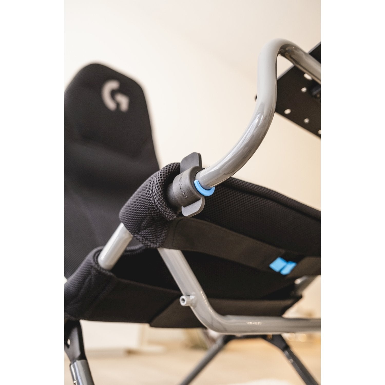 EAN 8717496872791 - Playseat Challenge X - Logitech G Edition Silla gaming Negro, Gris imagen 8