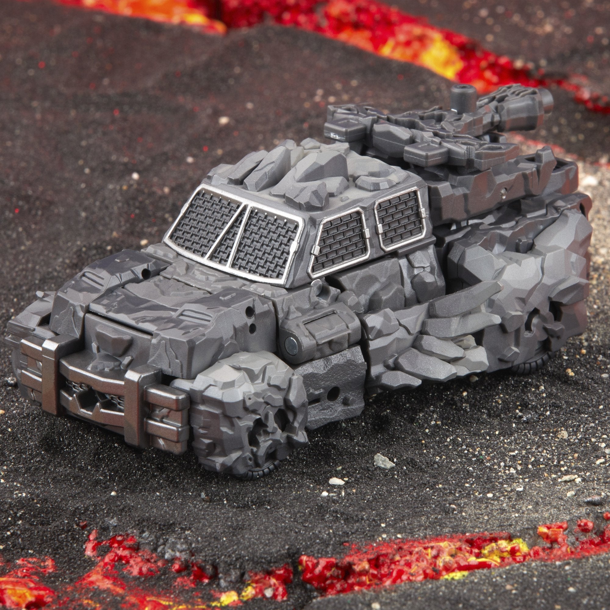 Figura Magneus Infernal Universe Deluxe Class Legacy United Transformers 14cm