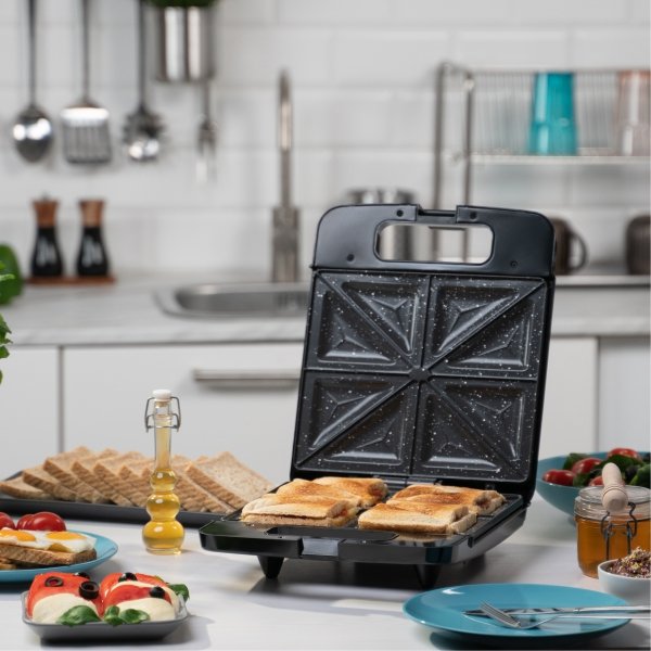 Sandwichera Zelmer Zsm7400 Inox / Negro