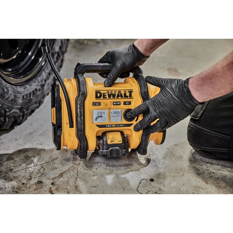 Compresor De Batería Dewalt Dcc018n-Xj De 18 V