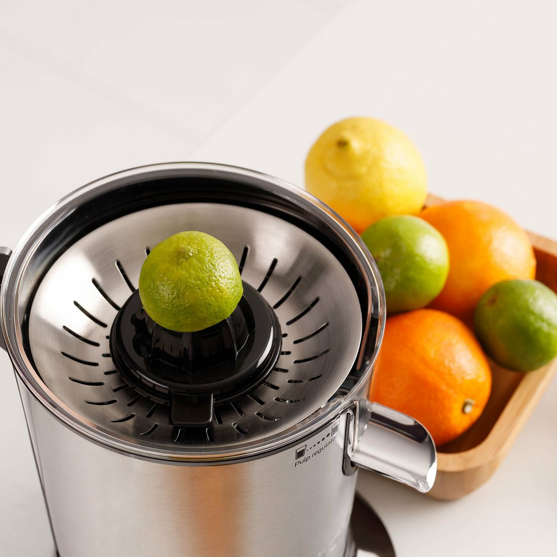 Exprimidor De Cítricos Taurus Easy Press 1000 Legend