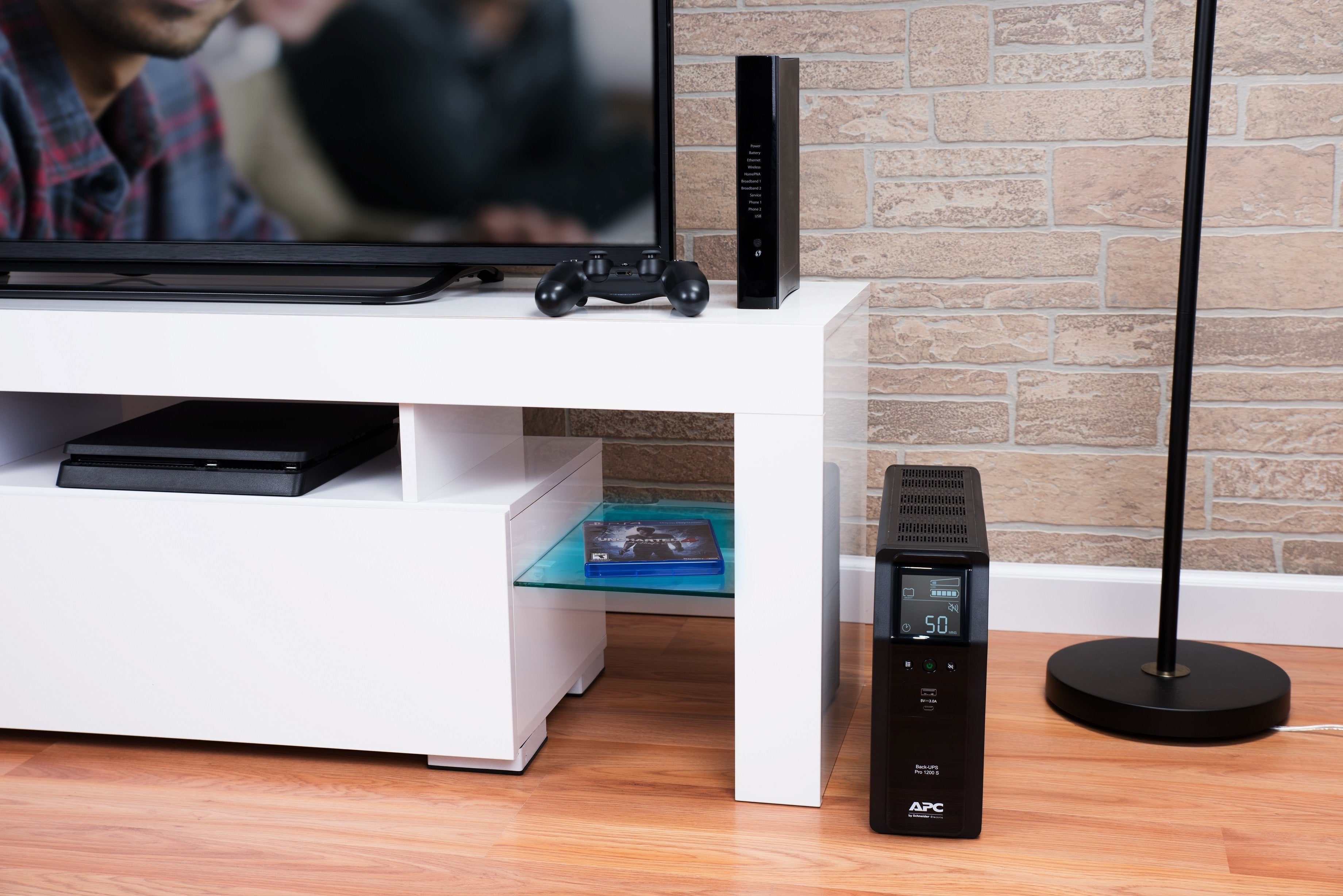 Sai Apc Br1200si Back Ups Pro Br 1200va Sinewave 8xiec Avr Pantalla Lcd 1xusb-A 1xusb-C Formato Torr