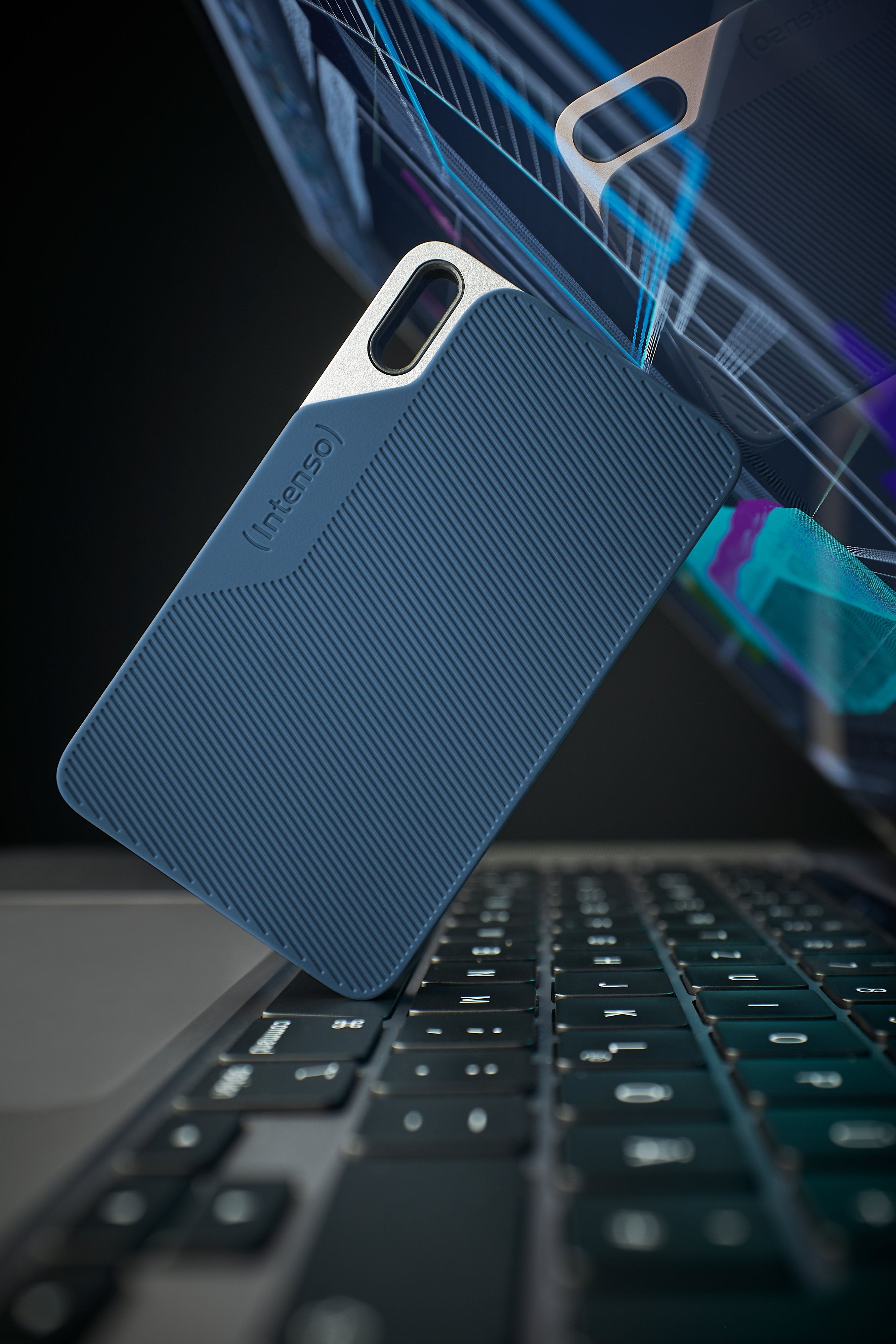 Disco Duro Externo Solido Ssd Intenso Tx100 2tb Usb Tipo C