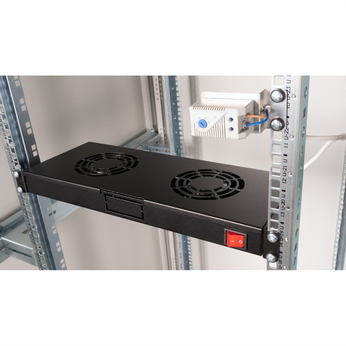 19-Inch Roof Fan Unit 2 Fans,  Thermostat Black