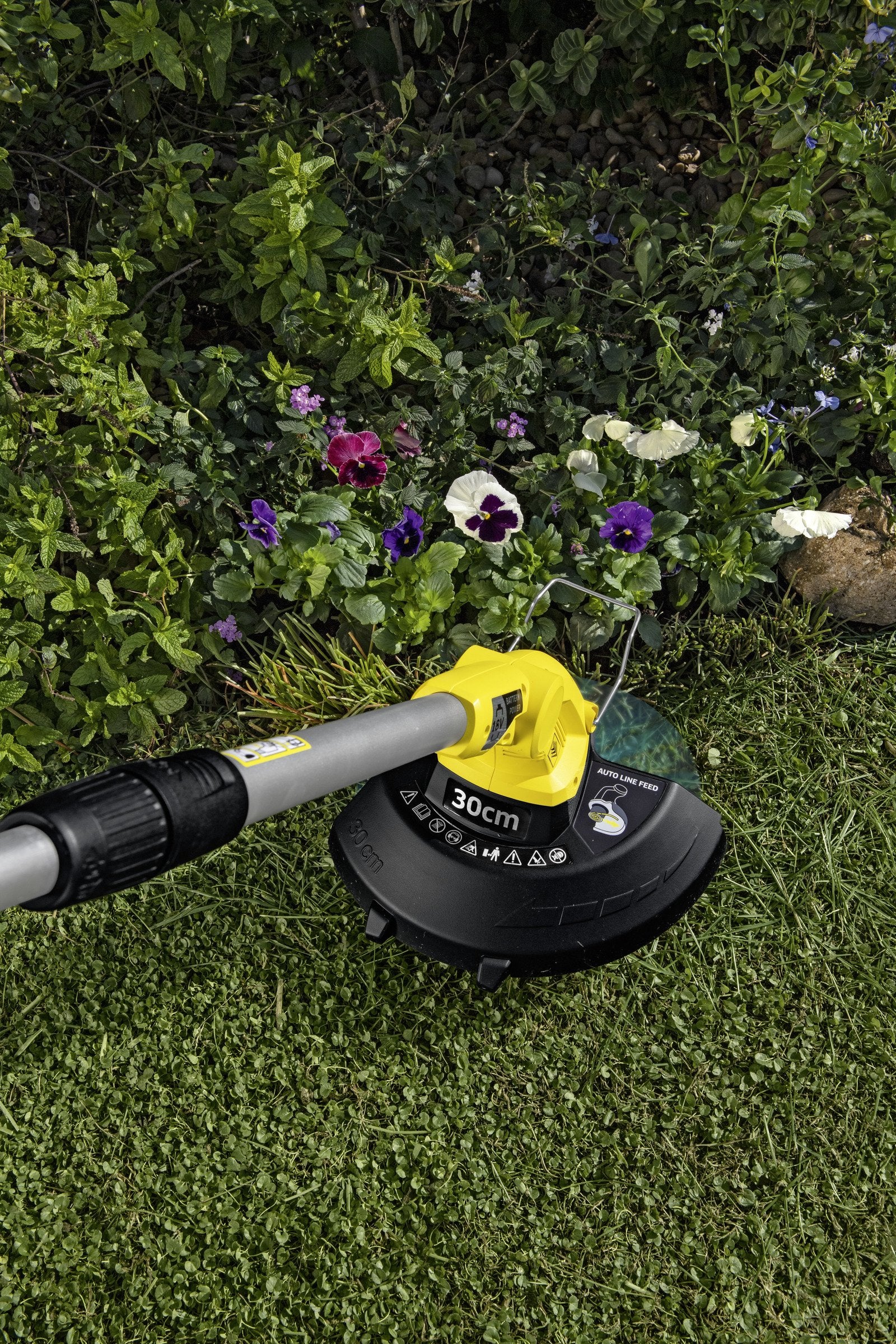 EAN 4054278550244 - Kärcher LTR 18-30 30 cm Batería Negro, Plata, Amarillo imagen 6