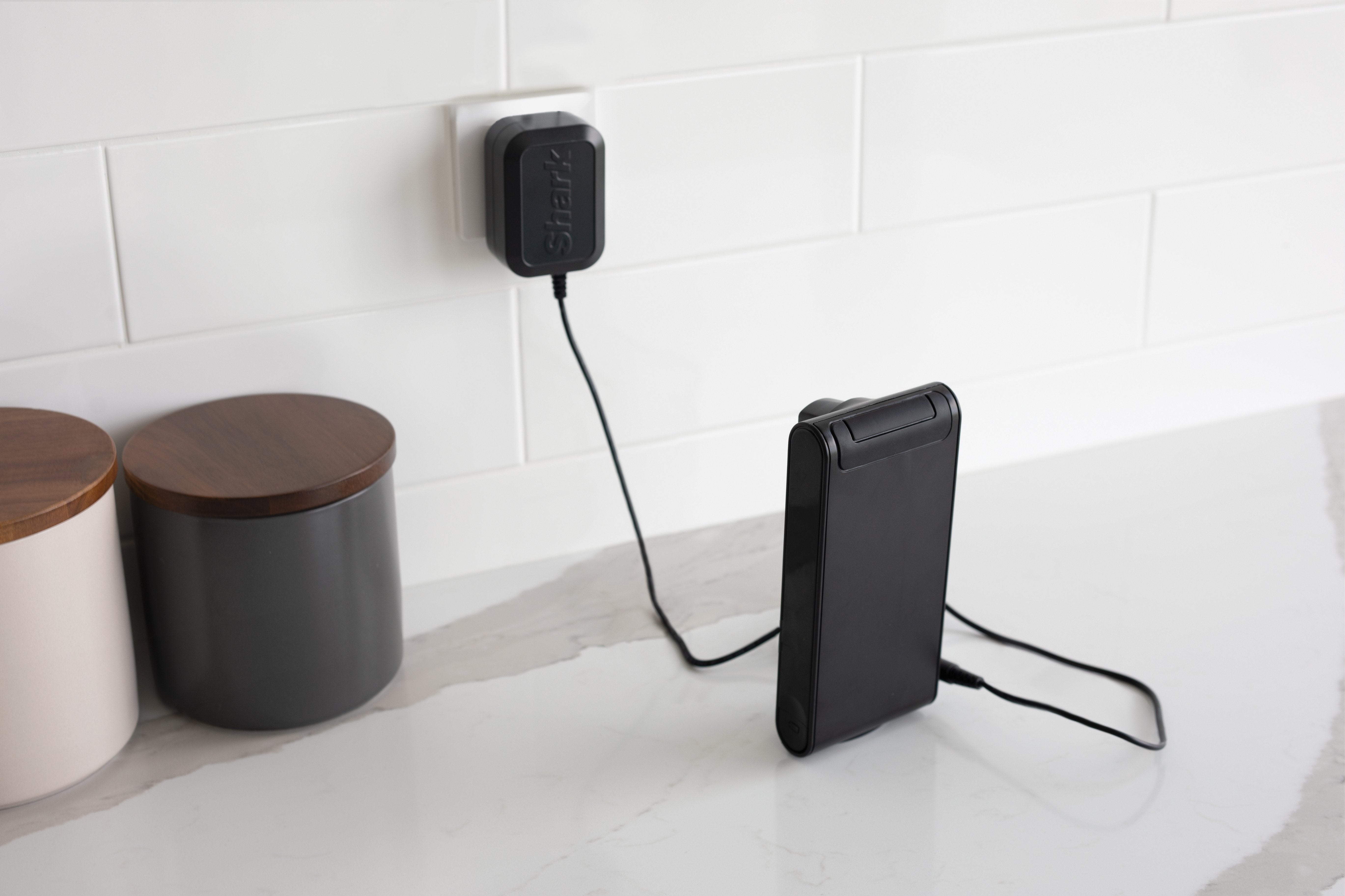 EAN 0622356254601 - Shark Stratos Aspiradora escoba 2 en 1 Batería Secar Sin bolsa Negro, Durazno imagen 46