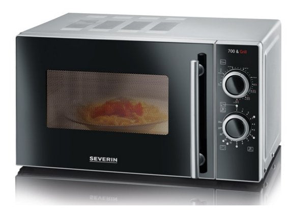 EAN 4008146041303 - Severin MW 7771 microondas Negro, Plata Microondas combinado Encimera 20 L 700 W imagen 1