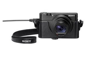 EAN 4548736105553 - Sony LCJRXKB.SYH estuche para cámara fotográfica Funda Negro imagen 3