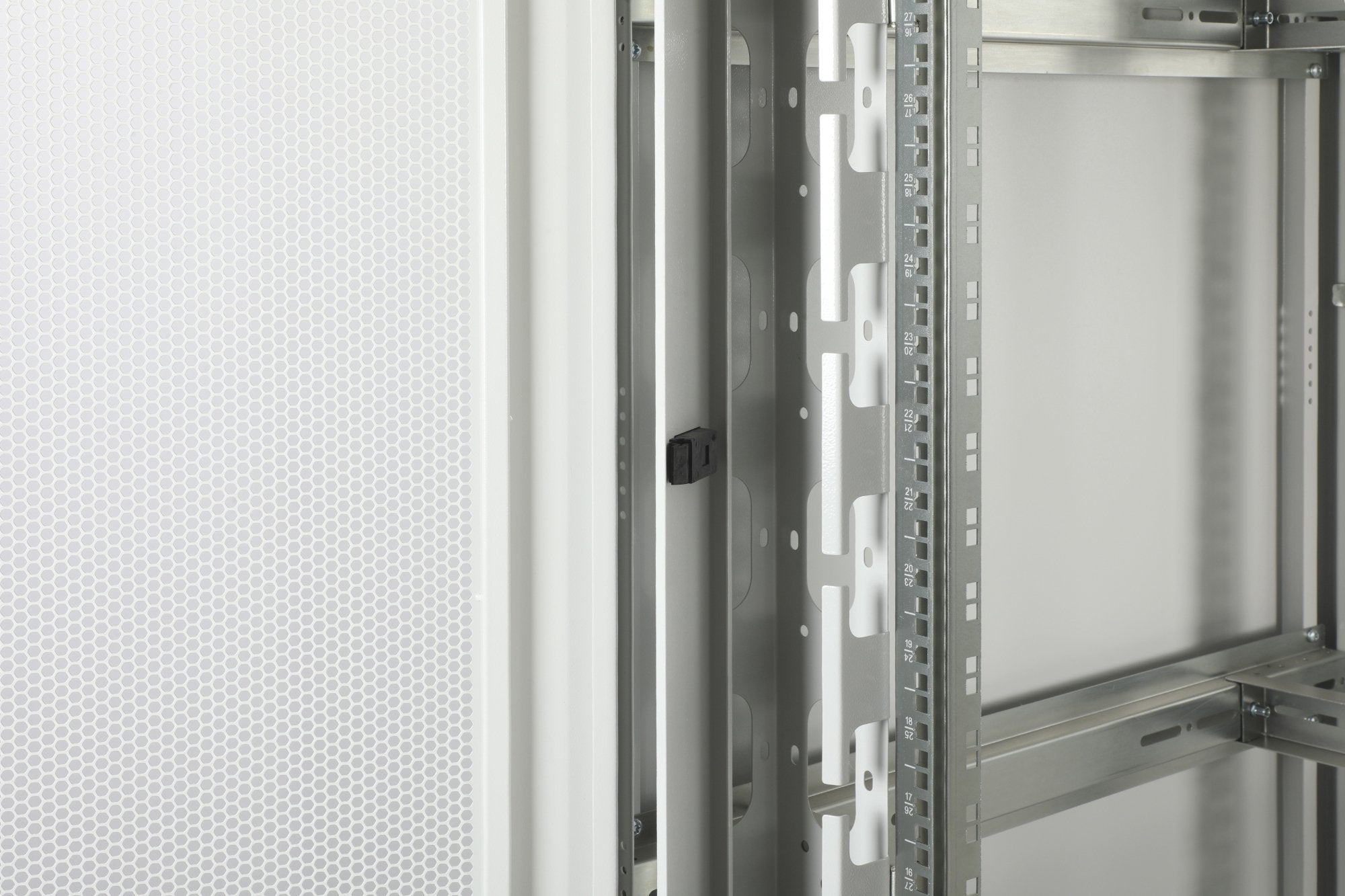 EAN 4016032476412 - Digitus DN-31116 armario rack 42U Rack o bastidor independiente Gris imagen 6