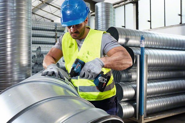 Atornillador Bosch De Impacto Inalámbrico Gdr 18v-200 Professional, 18 Voltios 06019j2107