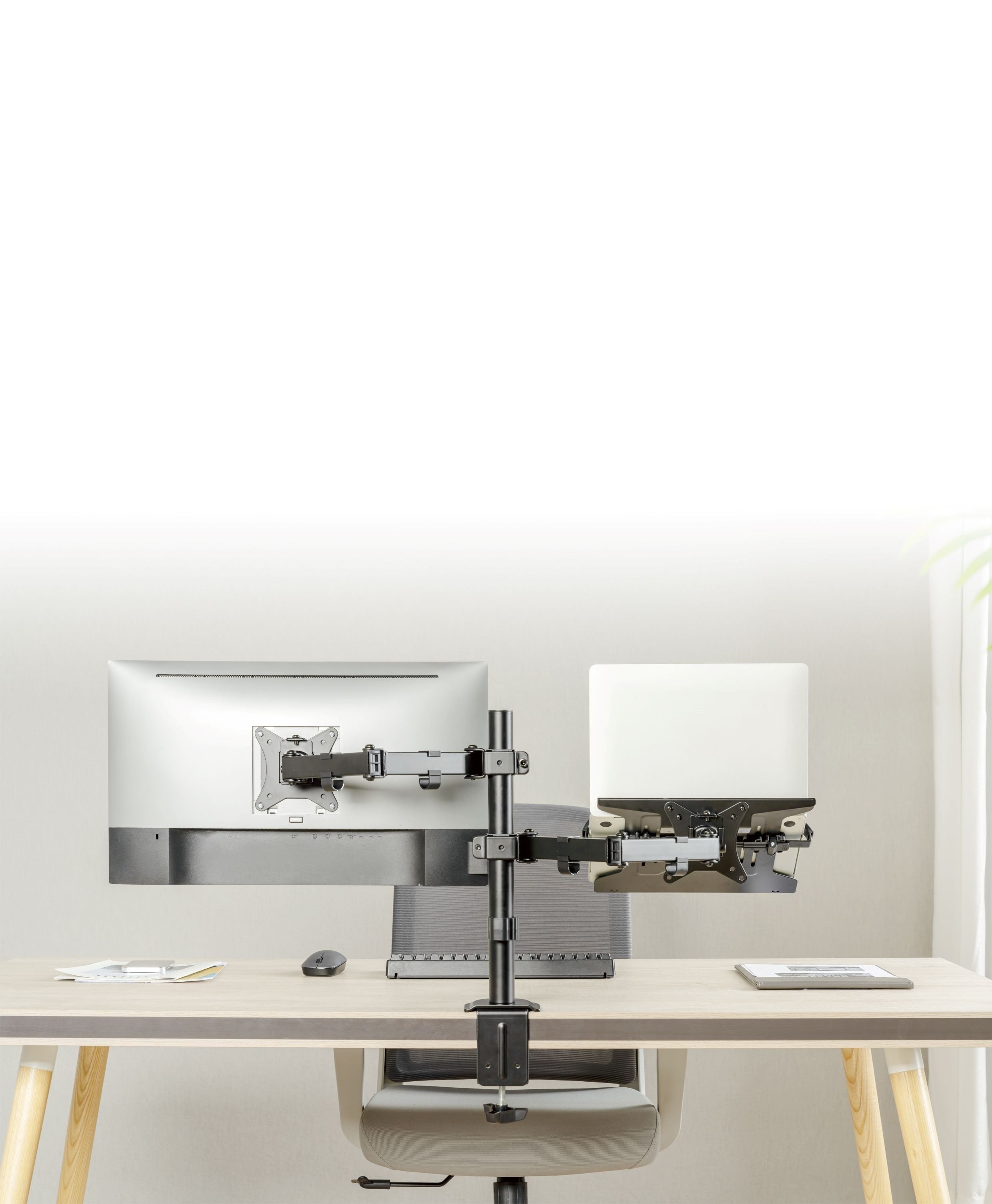 Gembird Ma-Da-03 Adjustable Desk Mount With Monitor Arm And Portátil Tray