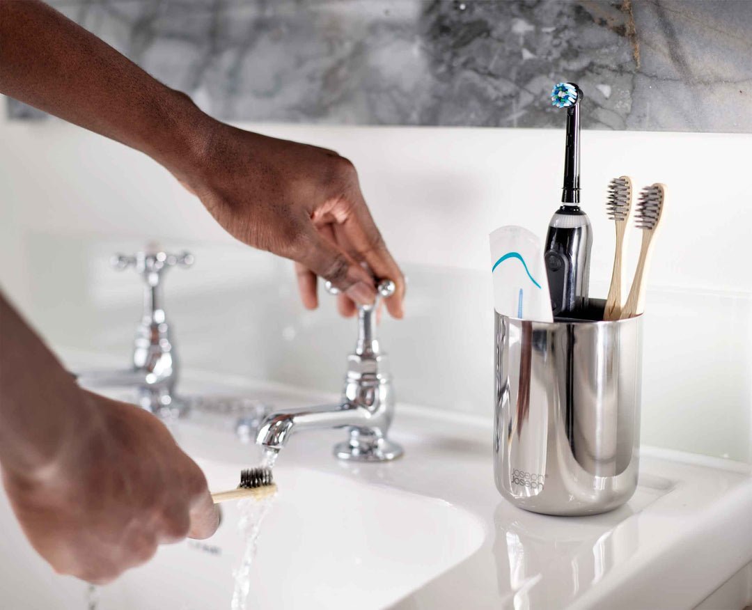 Joseph Joseph Caja Para Cepillos De Dientes Easystore Luxe