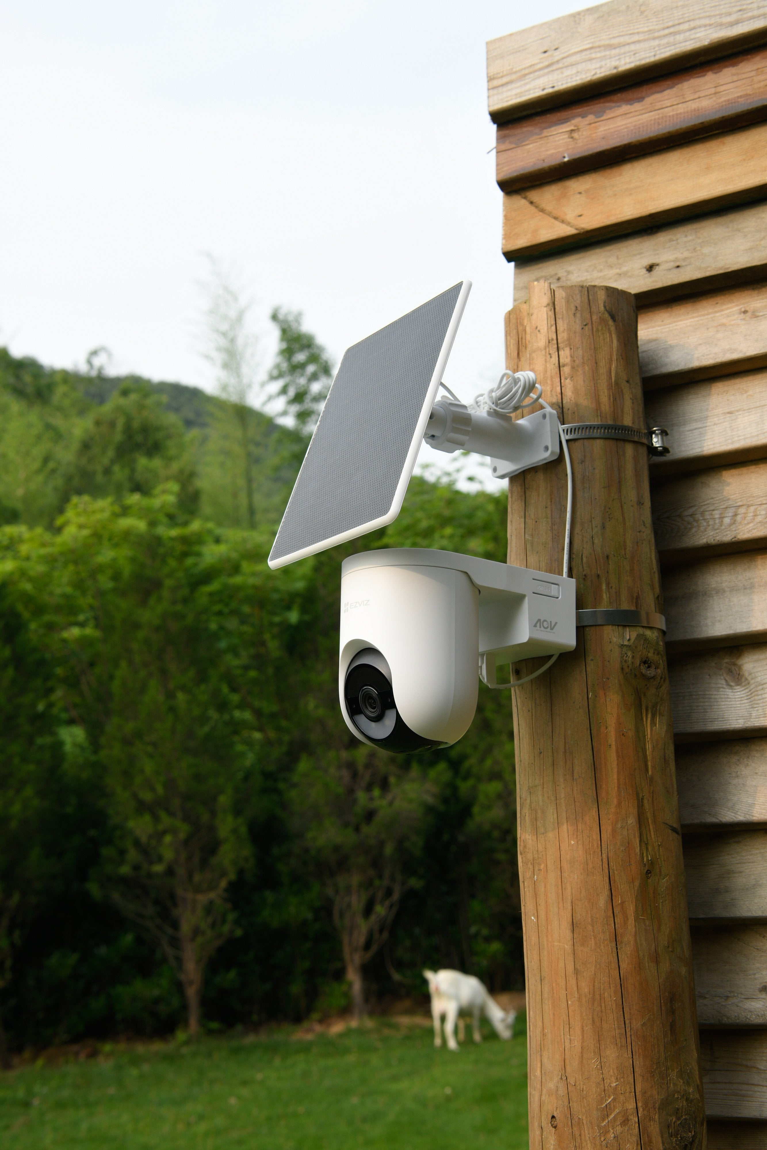 Ezviz Camara Wifi Exterior Hb8 2k+ 4mp Panoramica/Inclinacion Con Bateria