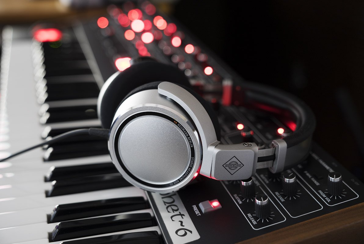 EAN 4044155244564 - Neumann NDH 20 Auriculares Alámbrico Diadema Escenario/Estudio Aluminio, Antracita imagen 16