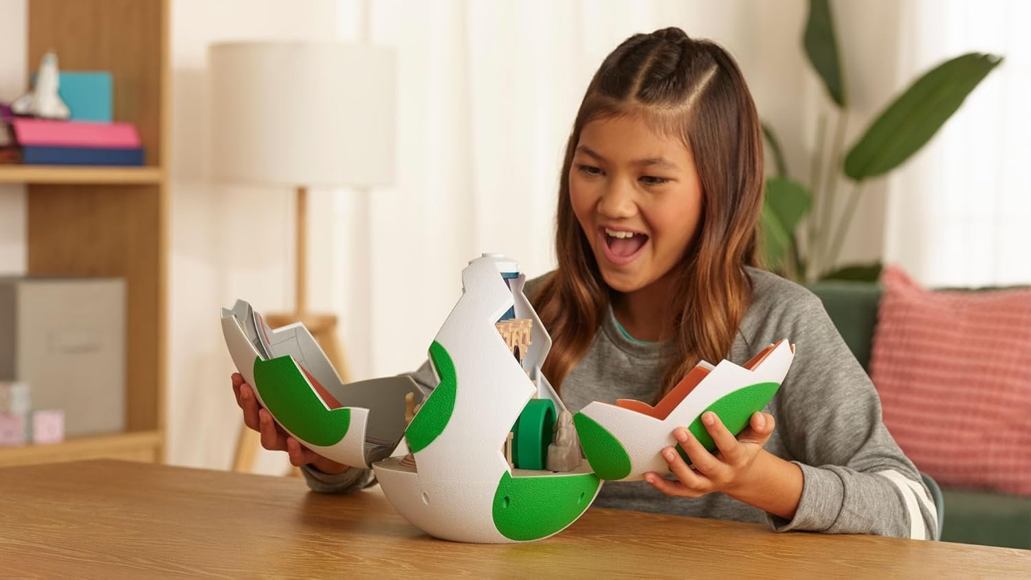 EAN 0192995432246 - The Super Mario Bros. Movie The Super Mario Galaxy Movie Yoshi Egg Playset imagen 3