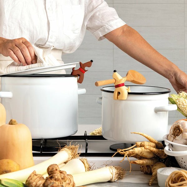 EAN 7290015169318 - Ototo Design OT931 colgador y manopla protectora de cocina imagen 2