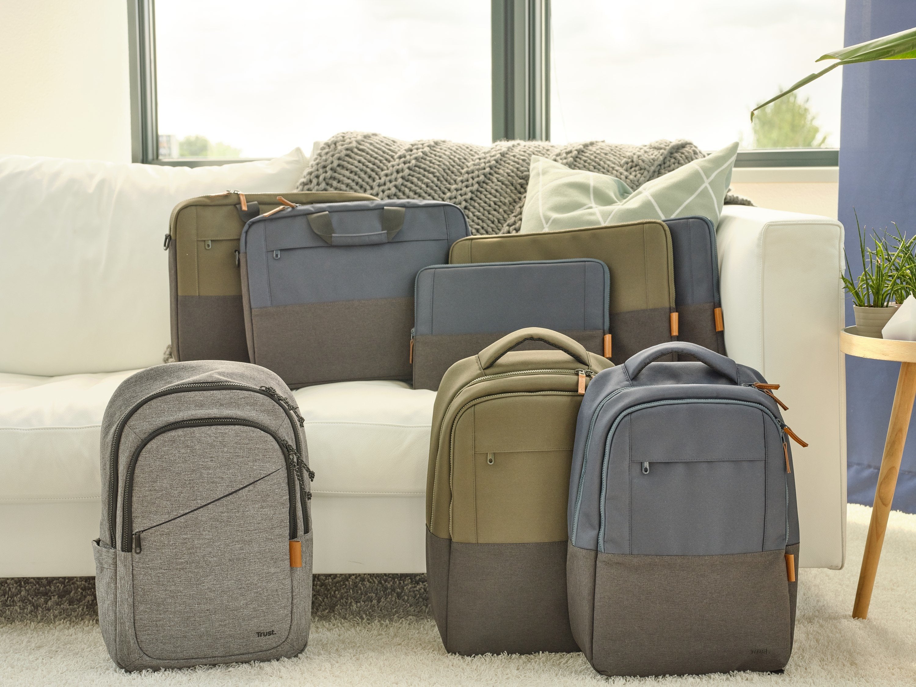 EAN 8713439249828 - Trust Lisboa 40,6 cm (16") Funda Azul imagen 9