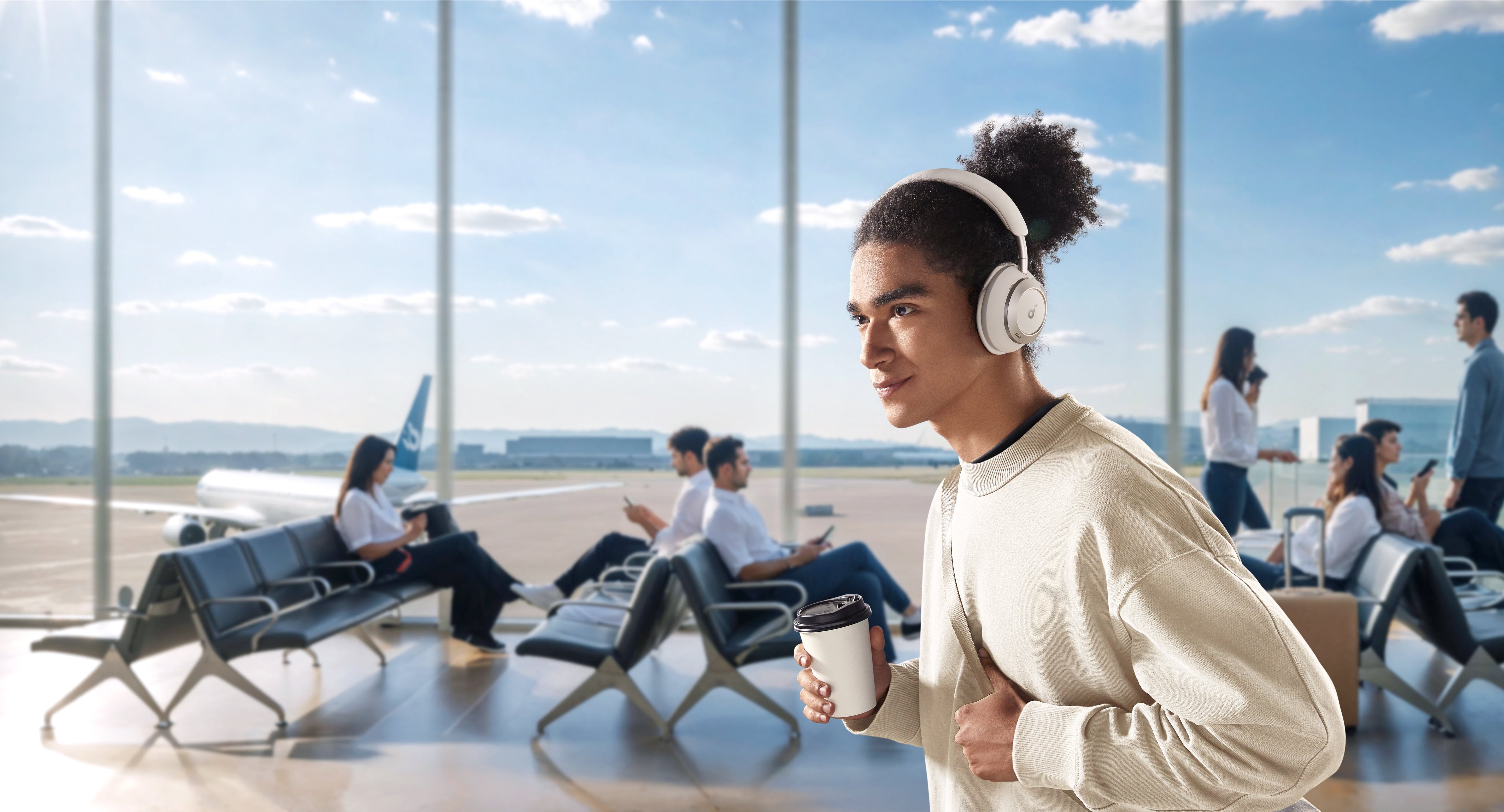 Anker Soundcore Space One Pro + Case Blanco