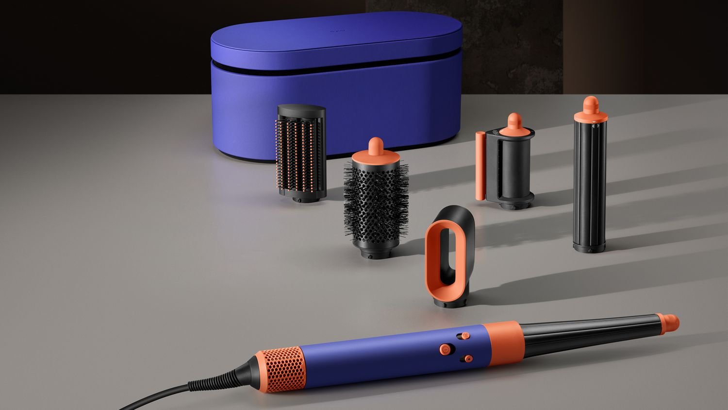 EAN 5025155099018 - Dyson Airwrap i.d. Herramienta de peinado con múltiples accesorios Caliente Azul 1300 W 2,675 m imagen 6