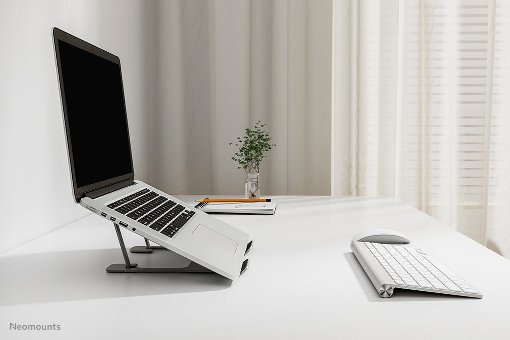 Soporte Portatil Newstar De Hasta 17 "Max 10kg, Plegable, Gris