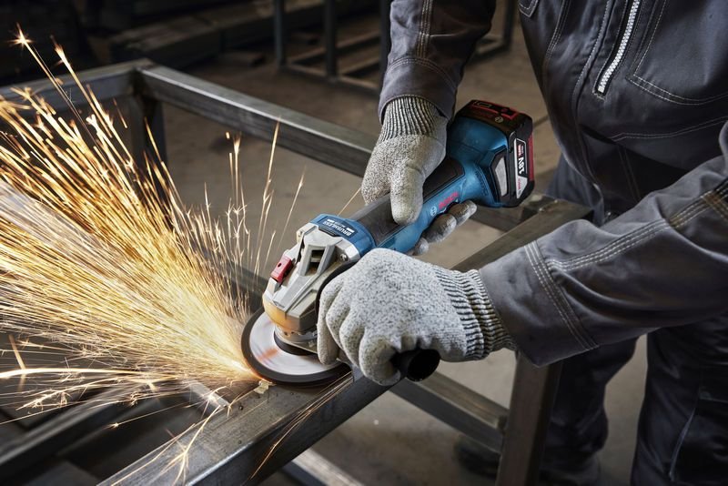 Amoladora Angular A Batería Bosch Professional Gws 18v-8 Professional Solo, 18 Voltios Azul, Sin Batería Ni Cargador 06019n9000