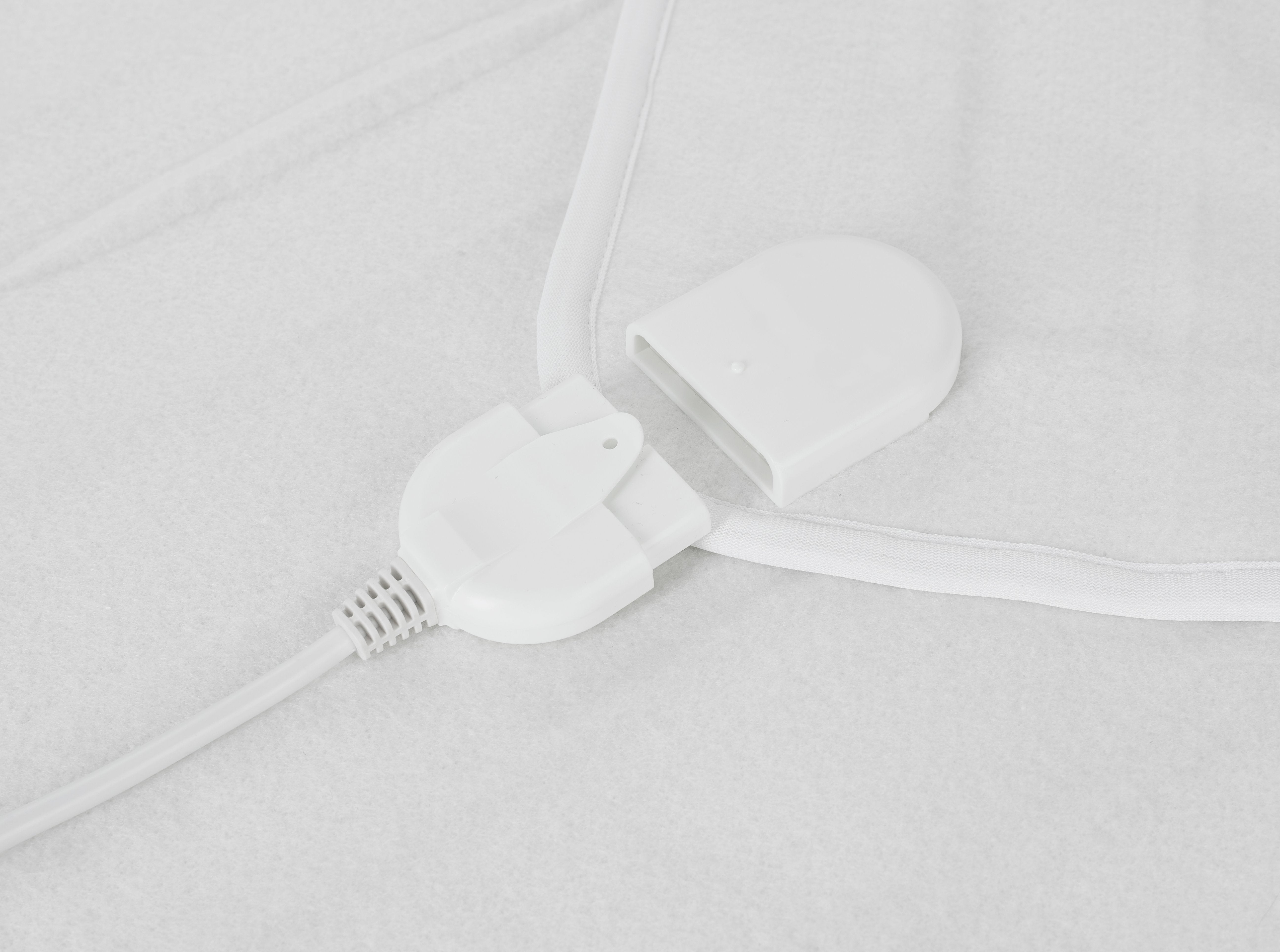 EAN 5902934832588 - Mesko Home MS 7420 manta eléctrica y almohadilla 120 W Blanco Poliéster imagen 3