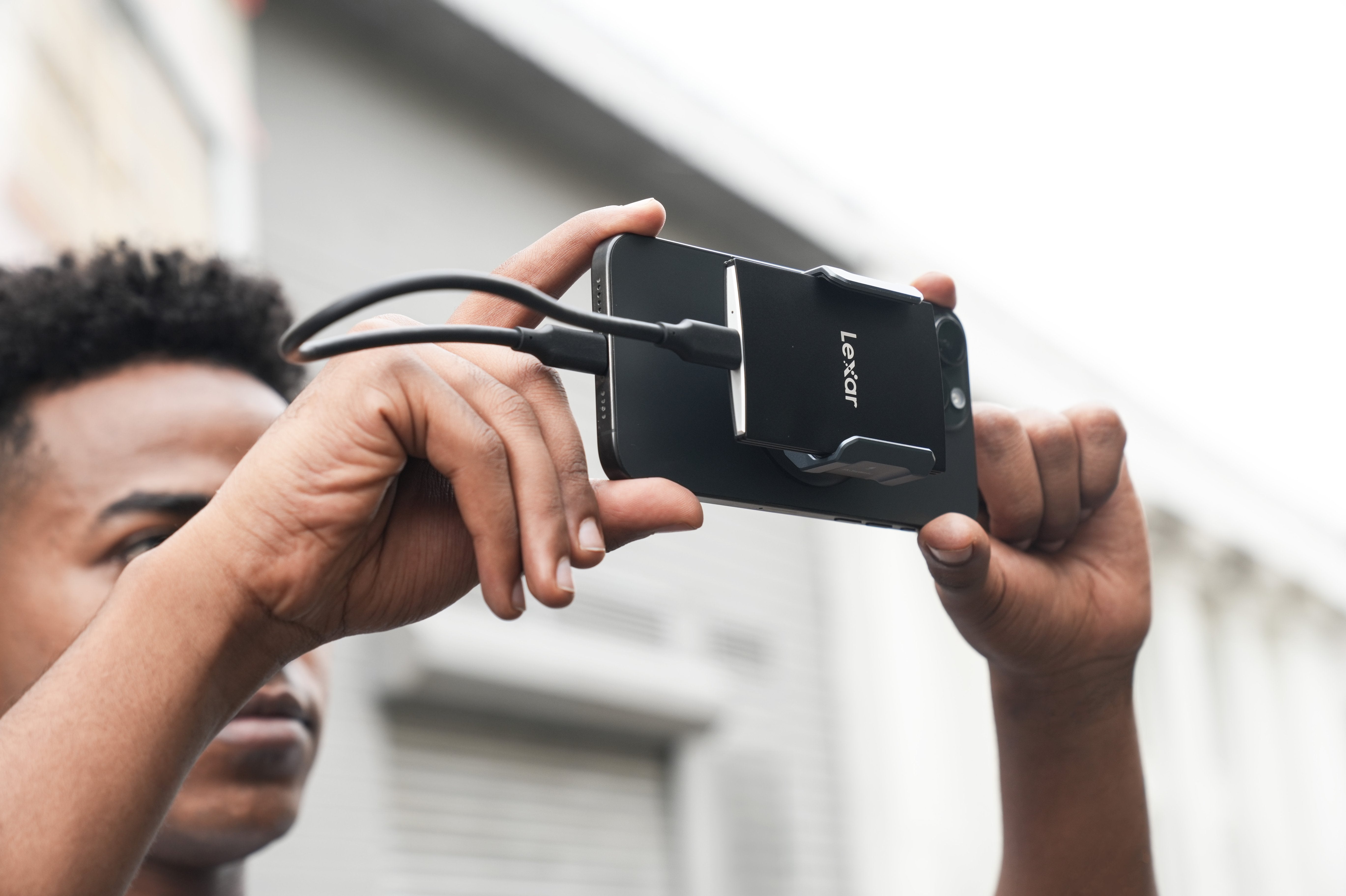 EAN 0843367133031 - Lexar LSL500X002T-RNBNG unidad externa de estado sólido 2 TB USB Tipo C USB 3.2 Gen 2x2 Negro imagen 21