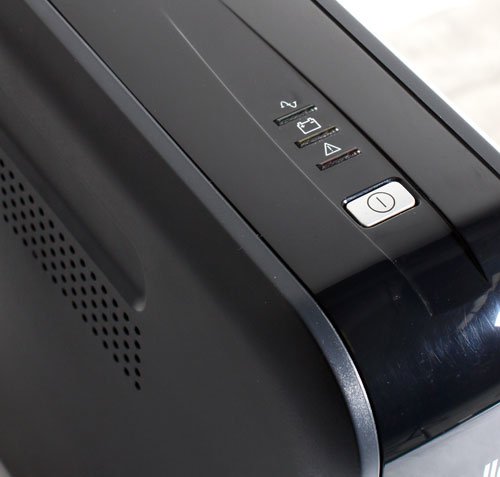 EAN 8023251002458 - Riello iDialog sistema de alimentación ininterrumpida (UPS) 1,6 kVA 960 W 6 salidas AC imagen 3