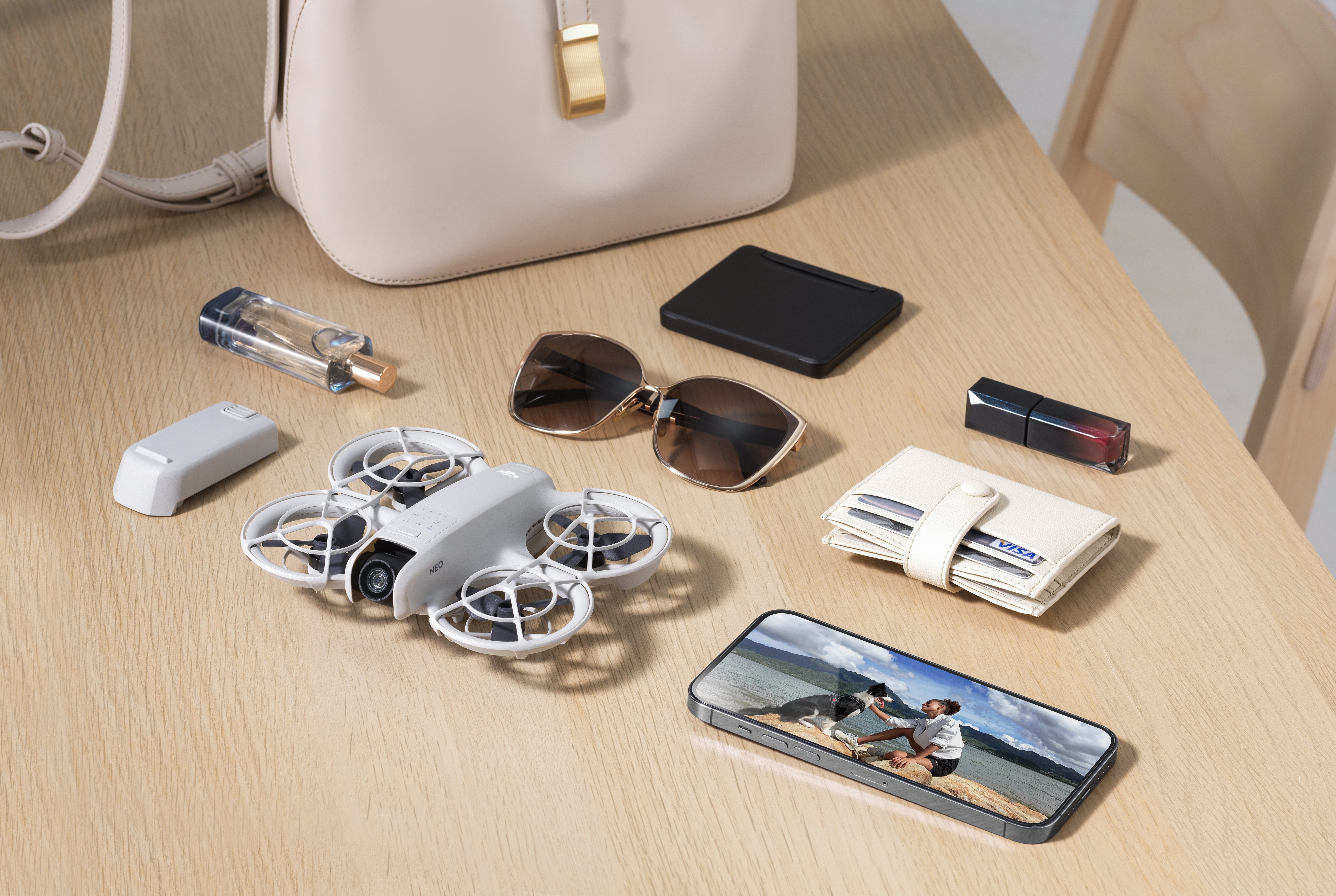 EAN 6941565988294 - DJI Neo Fly More Combo 4 rotores Cuadricóptero 12 MP 3840 x 2880 Pixeles 1435 mAh Negro, Blanco imagen 10