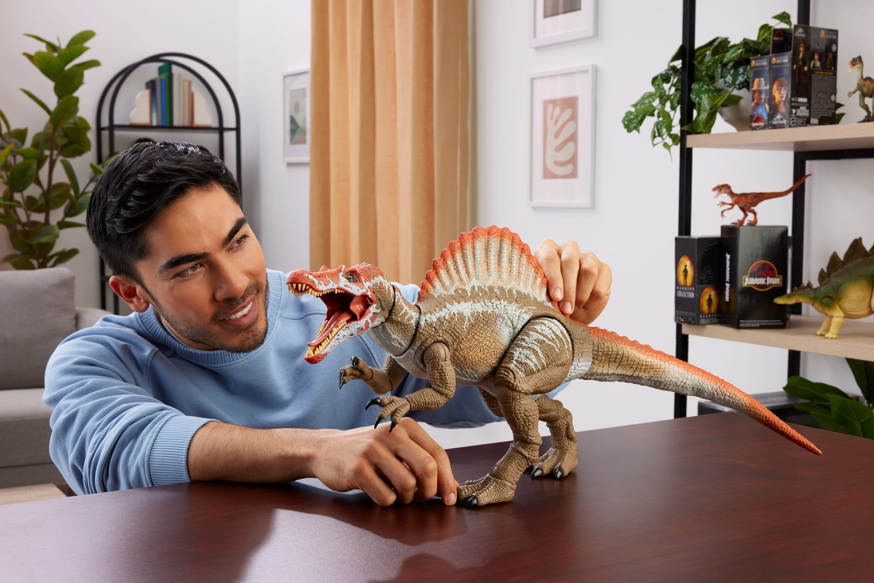 Mattel Jurassic World Hammond Collection - Spinosaurus Jch09