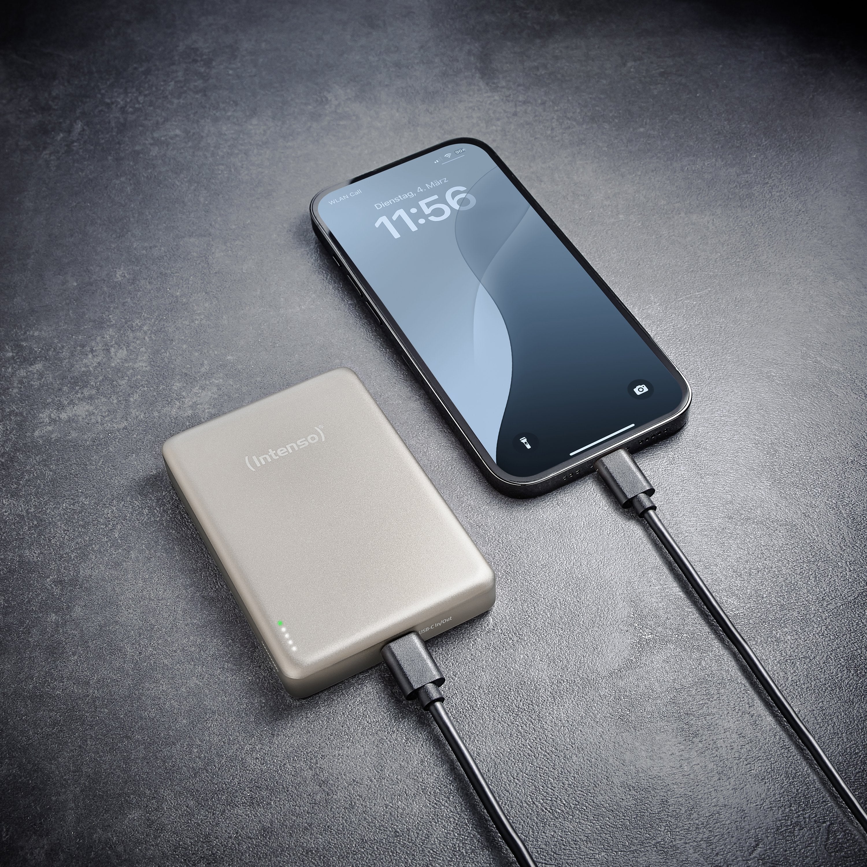 EAN 4034303036219 - Intenso MW10000 Polímero de litio Cargador inalámbrico imagen 16