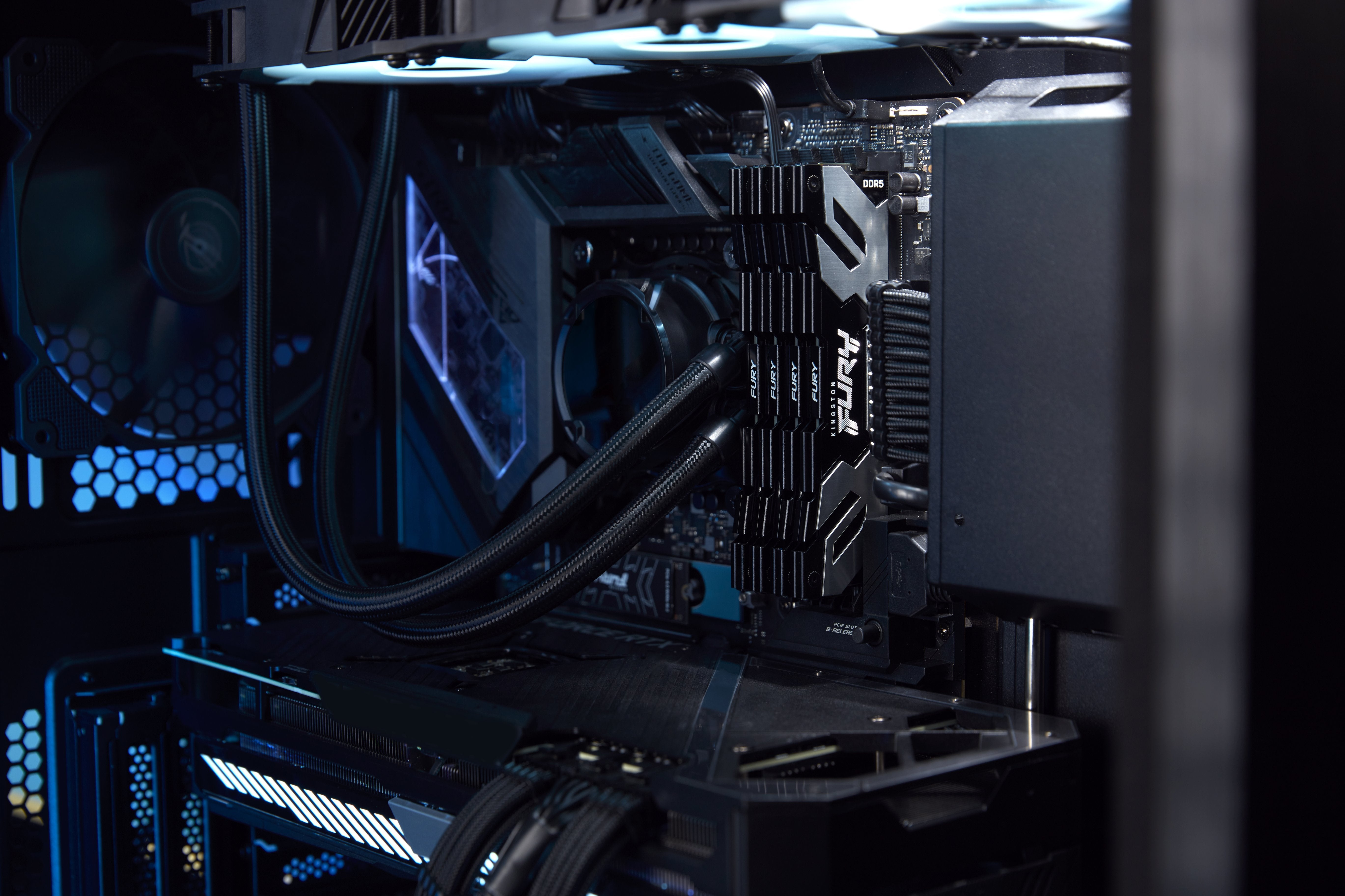 EAN 0740617331455 - Kingston Technology FURY Renegade módulo de memoria 2 x 16 GB 7200 MT/s imagen 14