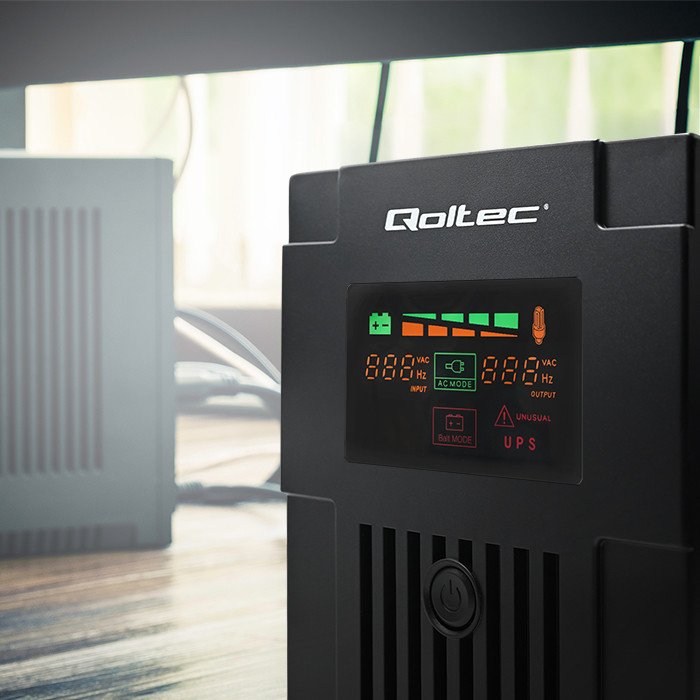 Qoltec 53906 Adapter Iec 320 C14 Schuko 0.15m