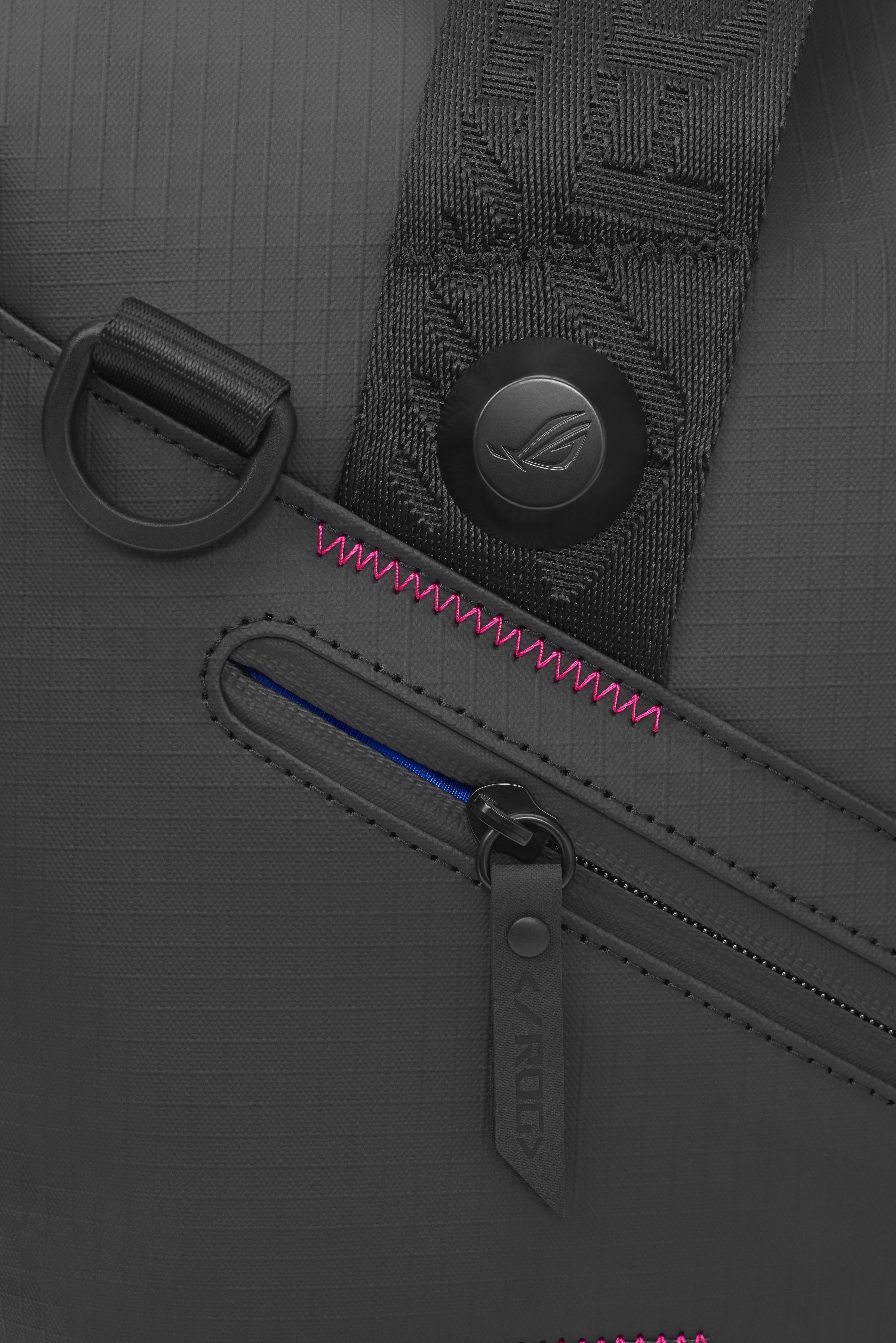 Asus Bc3700 Rog Slash Duffle Bag