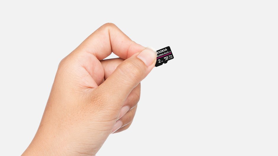 EAN 4582563858558 - Kioxia LMPL2M001TG2 memoria flash 1 TB MicroSDXC UHS-I Clase 10 imagen 2