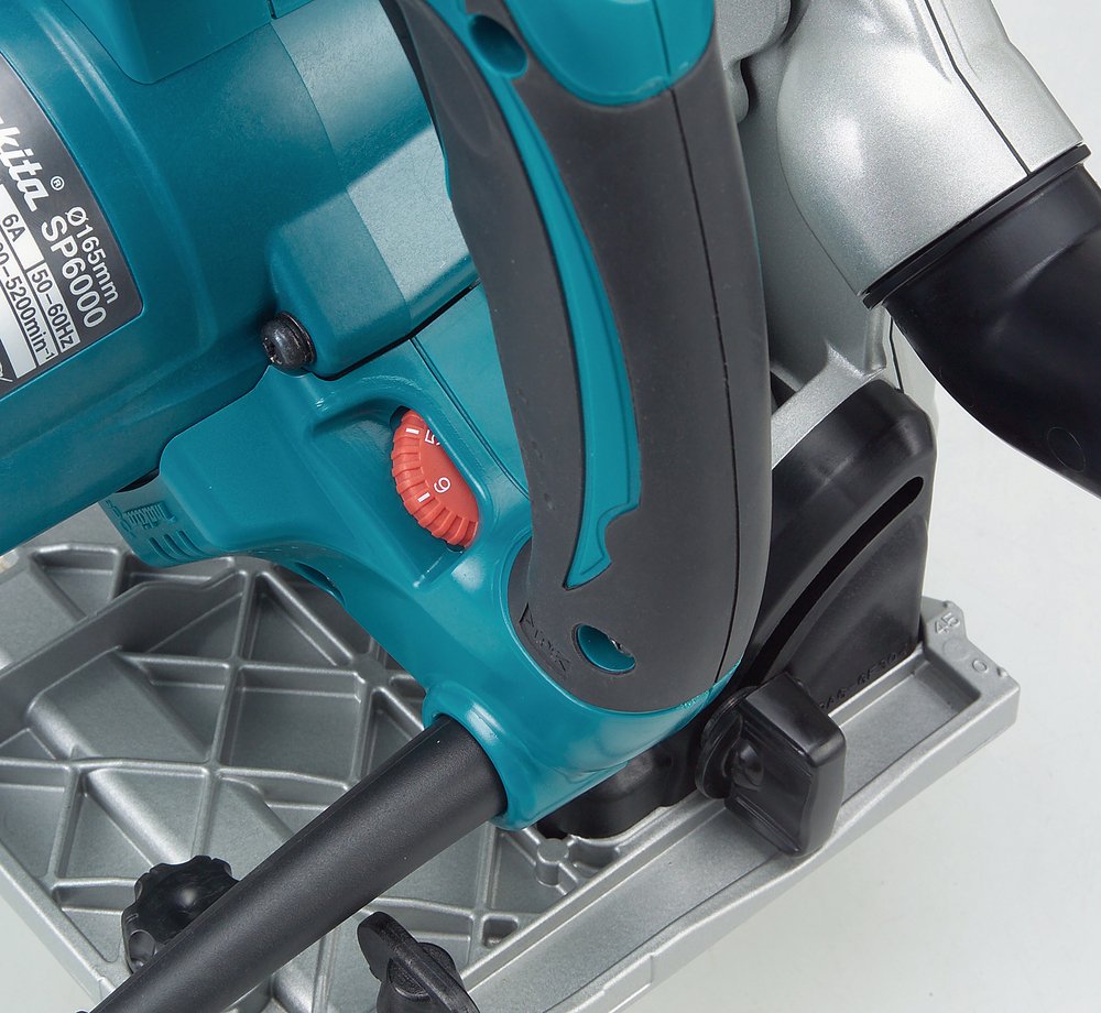 Makita Sp6000j Sierra Circular Portátil Negro, Azul 16,5 Cm 5800 Rpm 1300 W