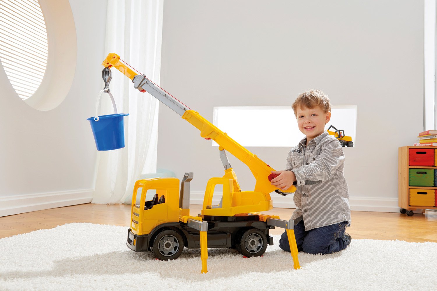 EAN 4006942762507 - Lena GIGA TRUCKS Crane truck imagen 5