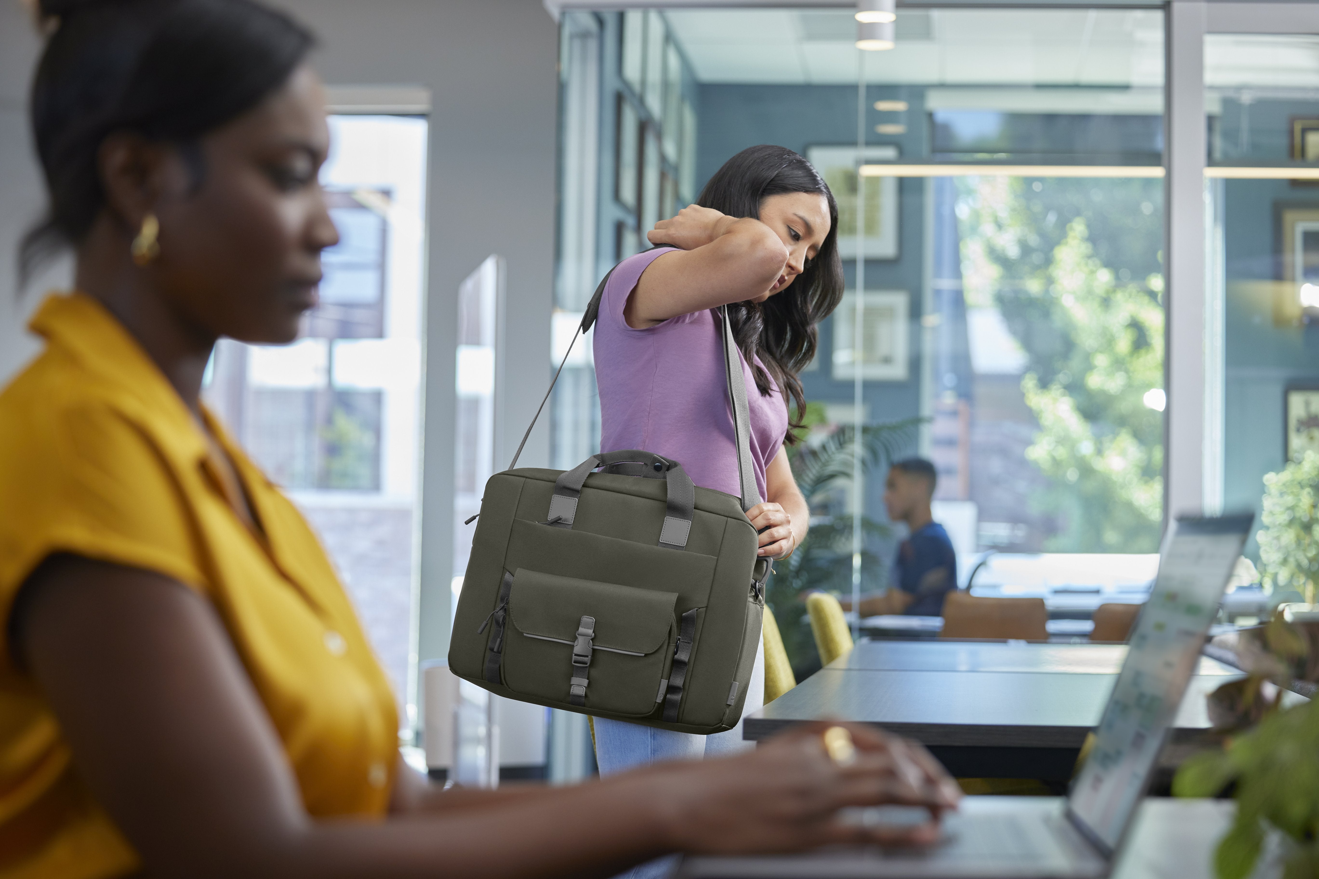 Notebook Carrying Case - 15.6inch - Grey-Green