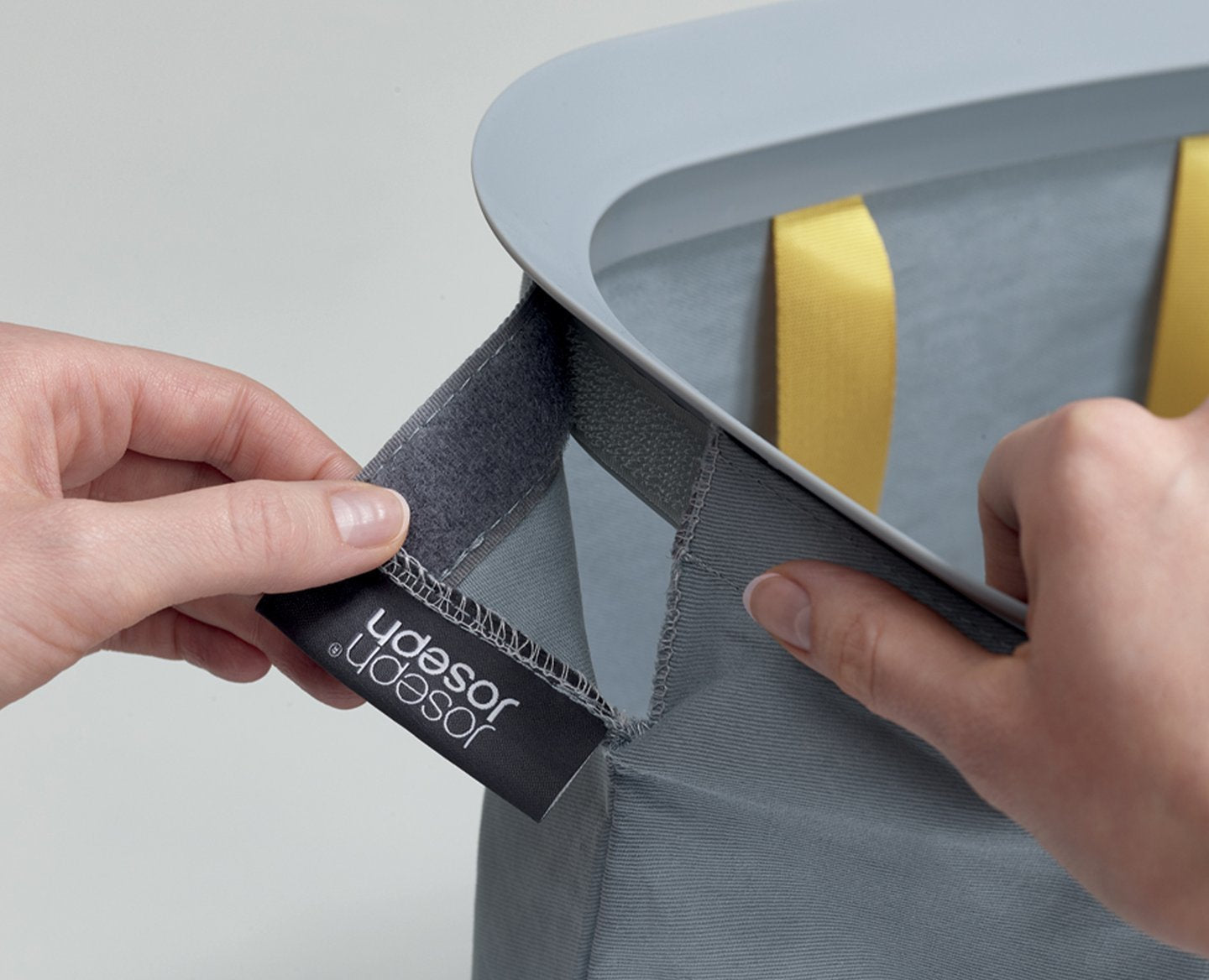 Cesto De Ropa 60l Gris Tota Joseph Joseph