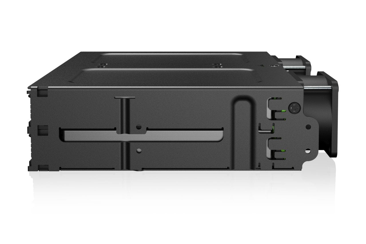 EAN 4713227446648 - Icy Dock MB324V4P-B caja para disco duro externo Caja externa para unidad de estado sólido (SSD) Negro 2. imagen 3