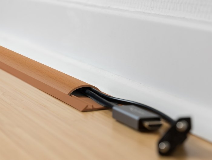 Delock 20731 Canaleta Para Cables Autoadhesiva 50 X 13 Mm - Longitud 1 M Aspecto Madera