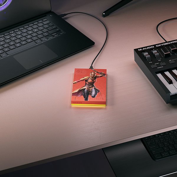 Disco Externo Hdd Seagate Firecuda Marvel 2000 Gb Rojo