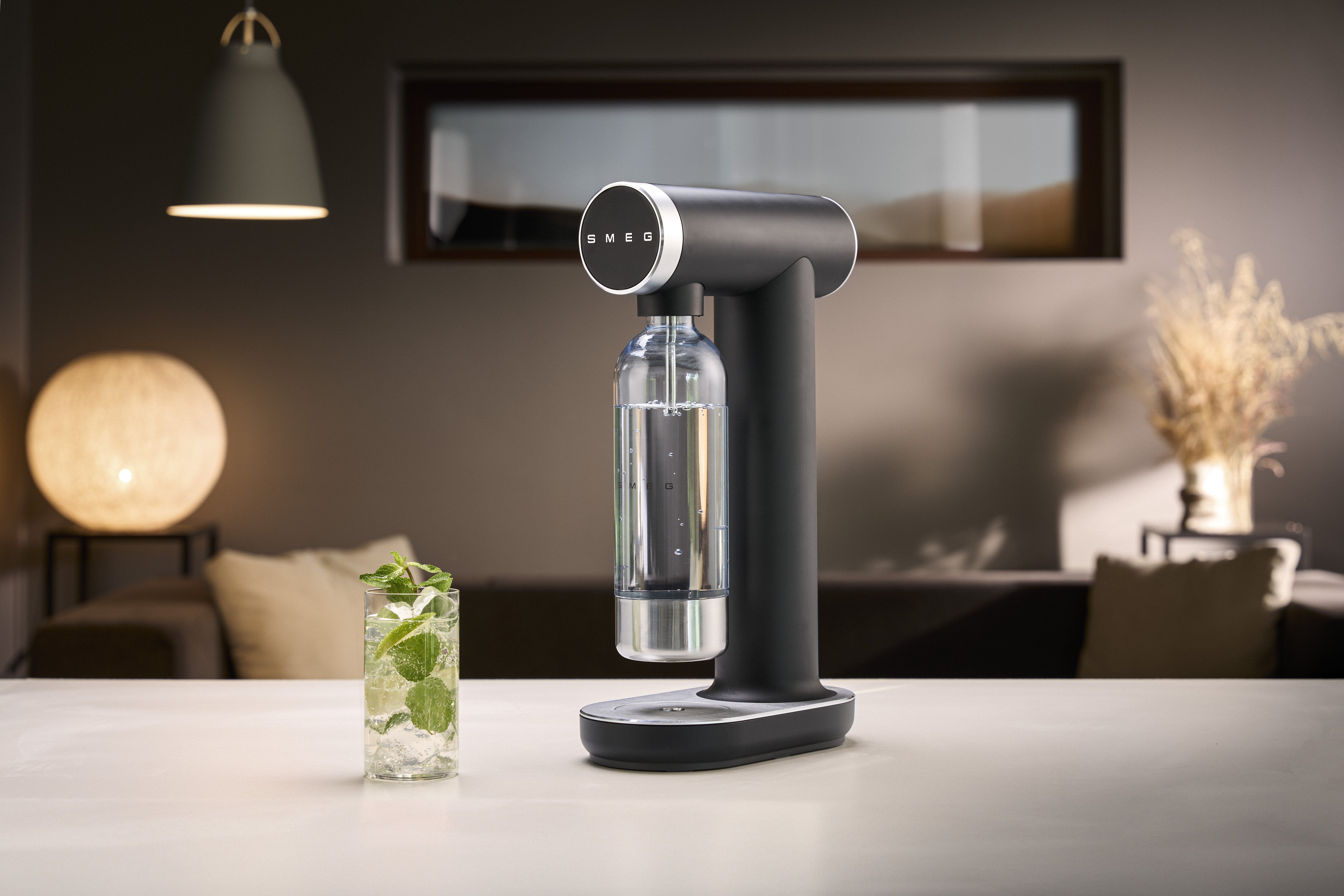 EAN 8017709347512 - Smeg SKC01BLM carbonatador Plástico Negro imagen 20