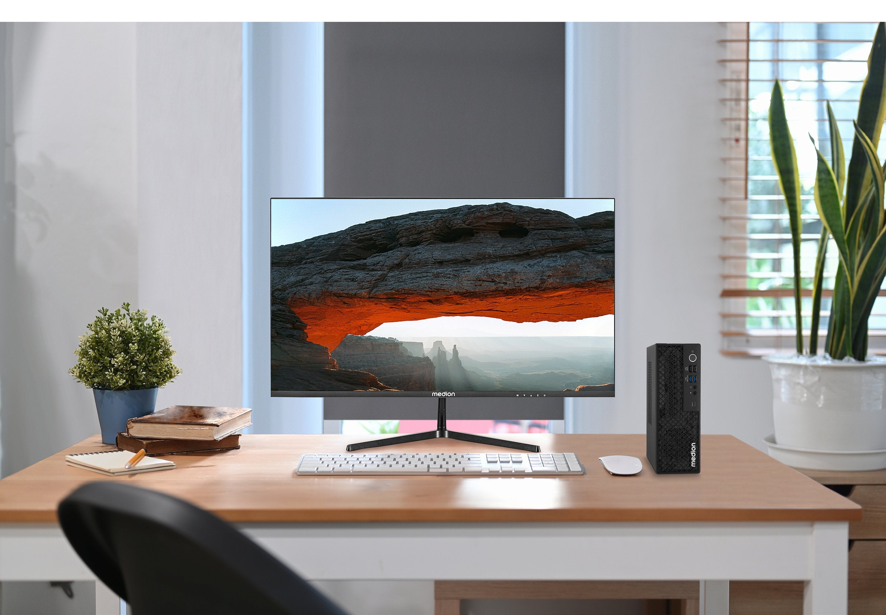 Medion Picoworx T80iii Md340020 Mini Ordenador Intel Core Ultra 5 - 16gb - 512gb Ssd - Hdmi, Displayport, Usb3.2,