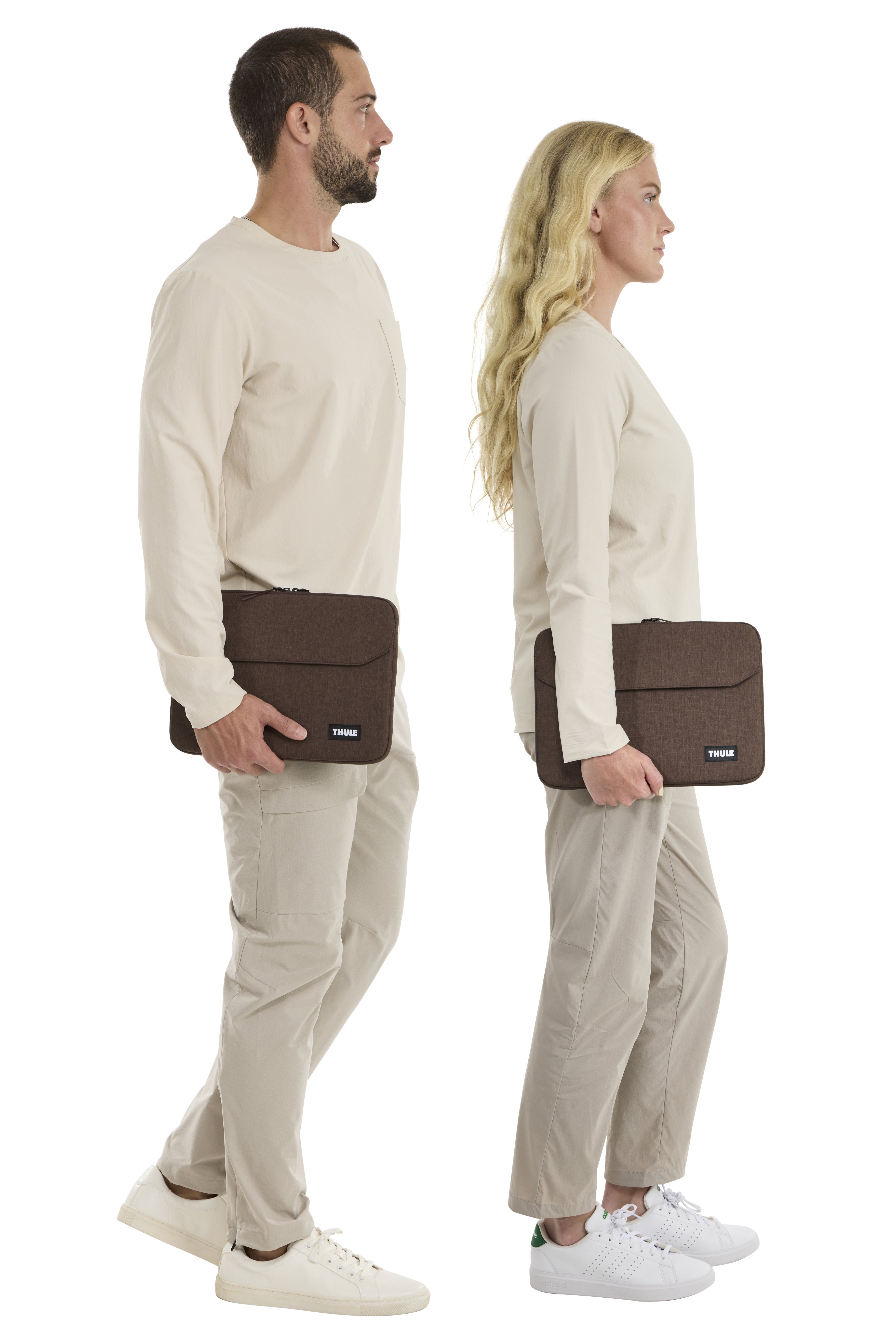 Thule Lithos Sleeve Macbook Air 13" - Nuanced Brown, 3205455