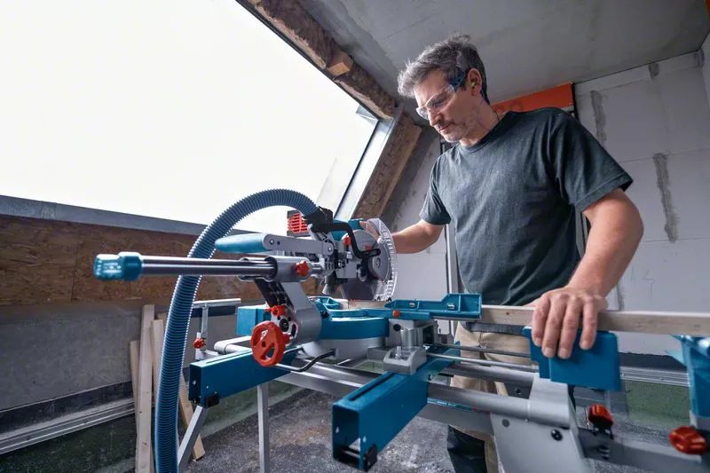 Tronzadora E Ingletadora A Batería Bosch Professional Biturbo Gcm 18v-216 D Professional Sierra Tronzadora E Ingletadora Azul, Sin Batería Ni Cargador