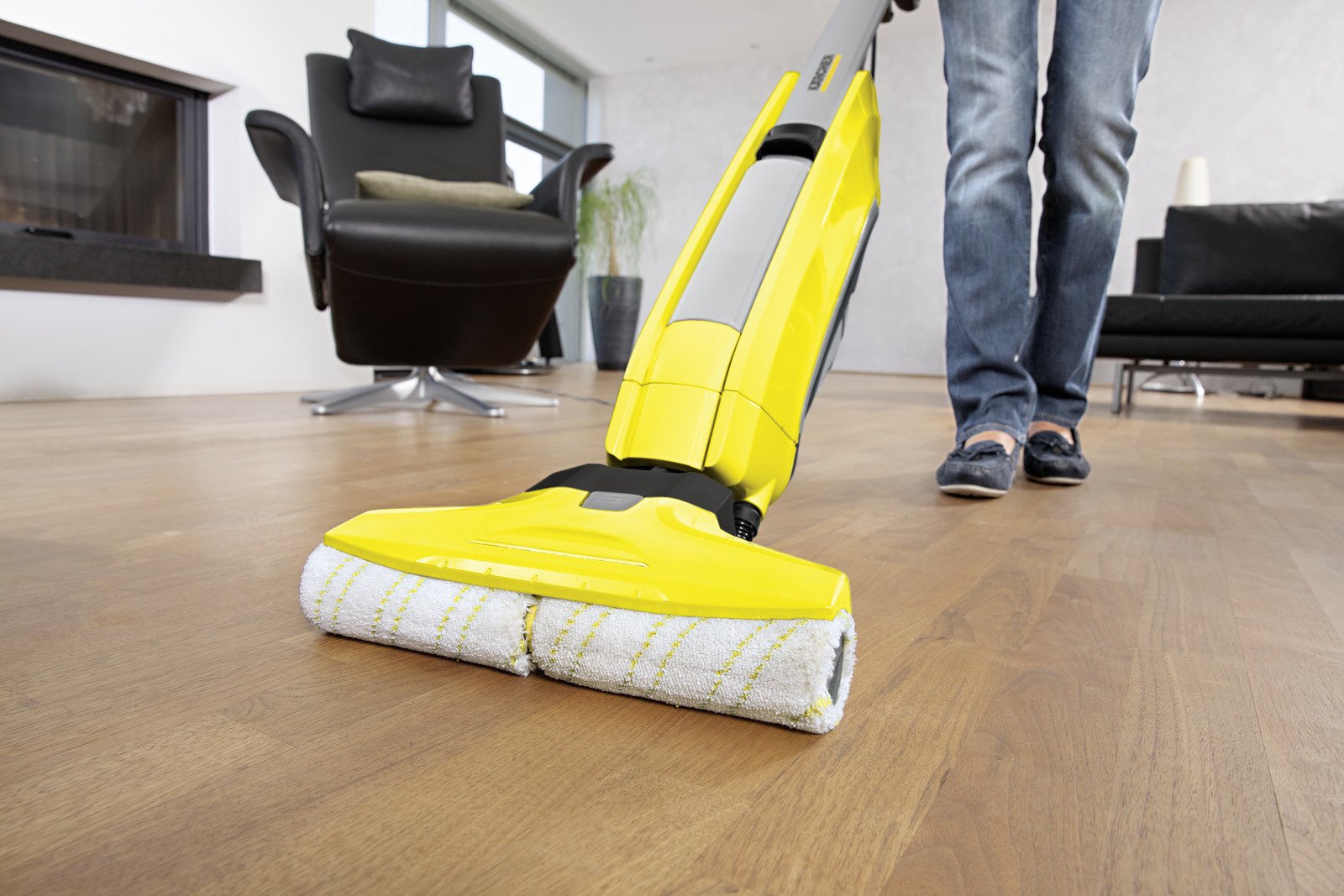 EAN 4054278516196 - Kärcher FC 5 Aspiradora vertical Corriente alterna Húmedo Sin bolsa 460 W Negro, Plata, Amarillo imagen 10