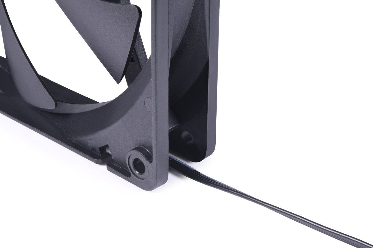 Alphacool Core Pwm Ventilador 2.500 U/Min - 140 Mm - Negro